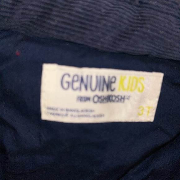 Genuine kids Oshkosh Vest 🐻 - Picture 4 of 7